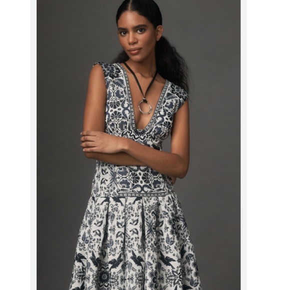 ANTHROPOLOGIE V-NECK DROP-WAIST MIDI DRESS - Picture 2 of 9